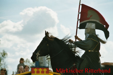 imm027_28-11
